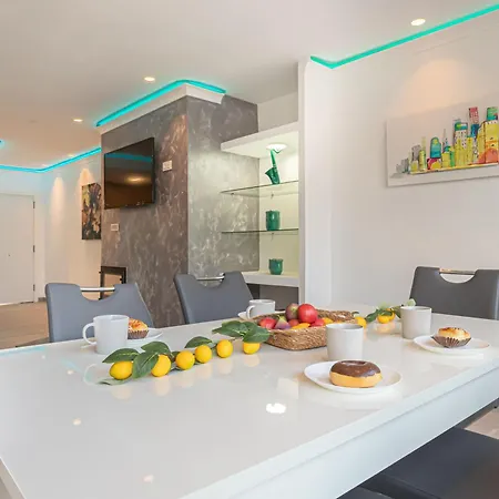 Finally Chicago 2 * Marbella